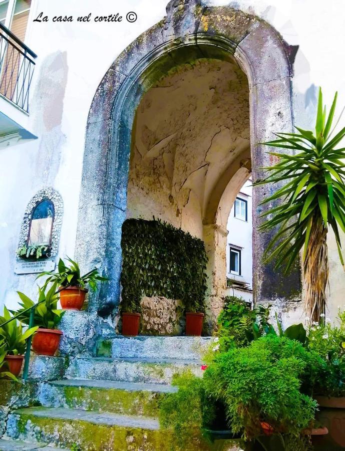 La Casa Nel Cortile Bed & Breakfast Вико Екуензе Екстериор снимка