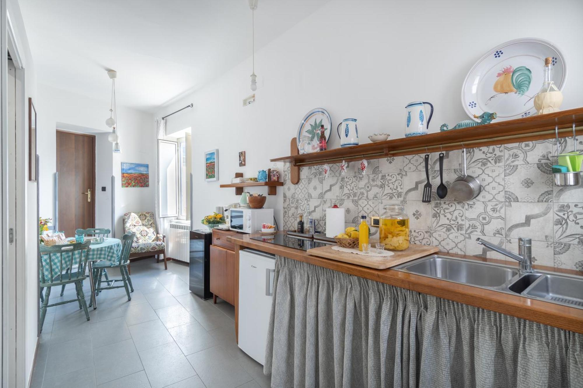 La Casa Nel Cortile Bed & Breakfast Вико Екуензе Екстериор снимка